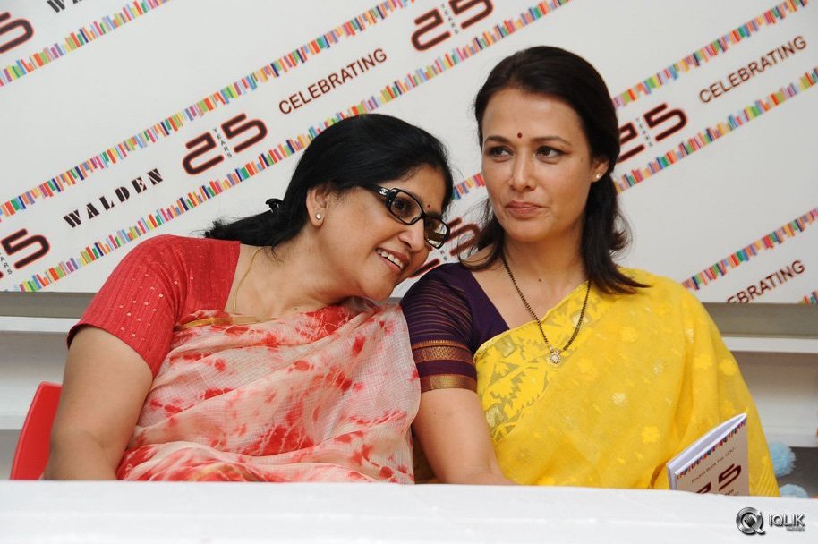 Celebs-at-Walden-25-Years-Press-Meet